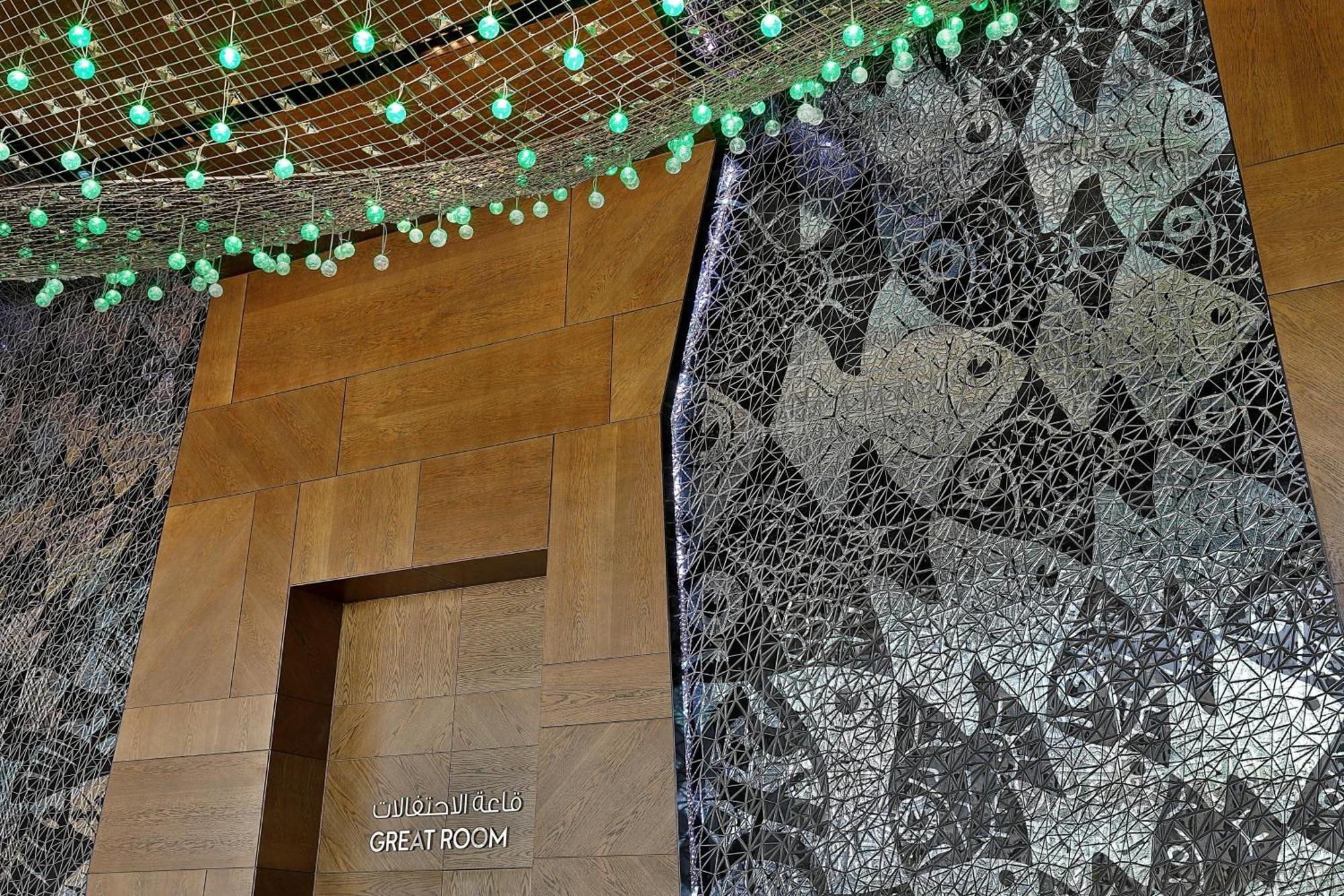 W Muscat Hotel Luaran gambar Entrance to the Great Room